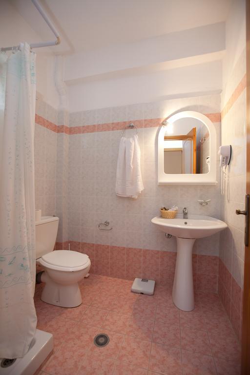 Yiouli Hotel Kókkinon Nerón Oda fotoğraf