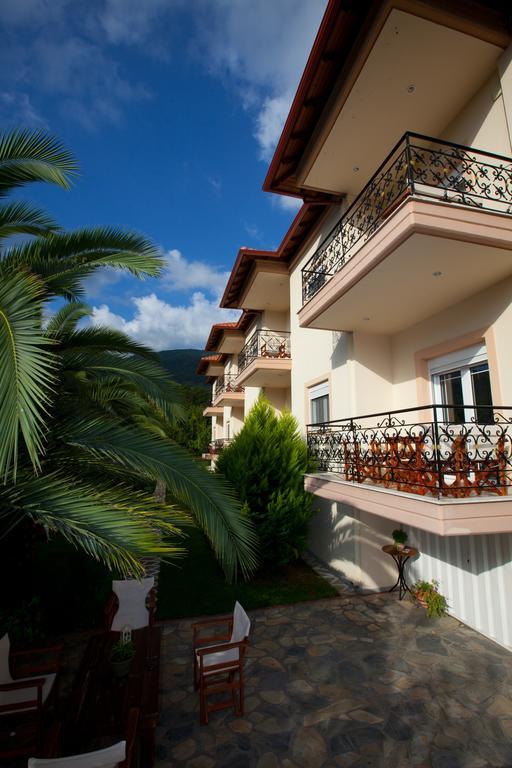 Yiouli Hotel Kókkinon Nerón Dış mekan fotoğraf